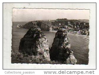 Photos, Reproductions, Etretat - La Chambre Des Demoiselles, La Plage Et La Falaise D'Amont - Altri & Non Classificati