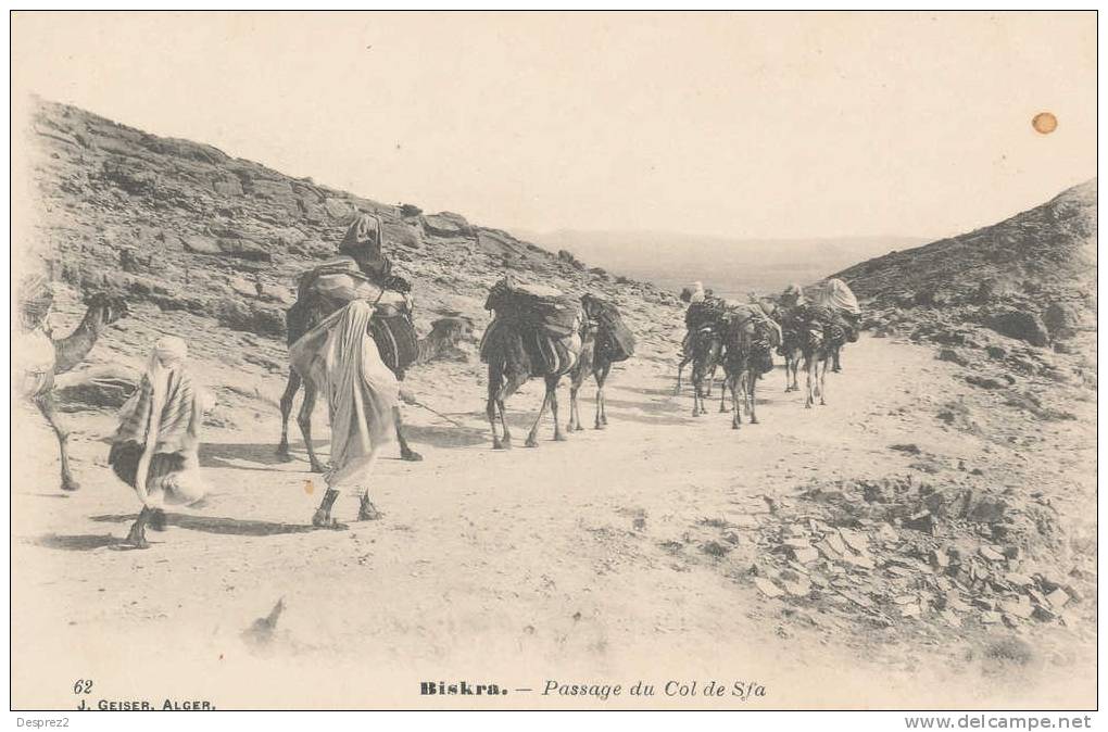 BISKRA Cpa Animée Passage Au Col De Sfa        62 Geiser - Biskra