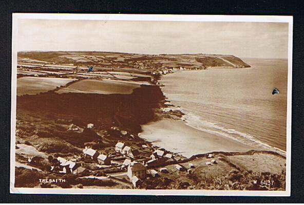 RB 604 -  Real Photo Postcard Tresaith Village & Bay Cardiganshire Wales - Cardiganshire