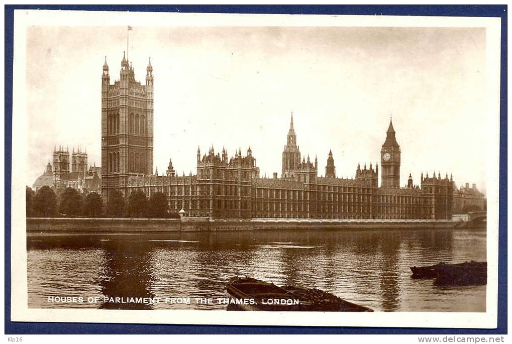 Great Britain,LONDON,HOUSES OF PARLAMENT FROM THE THAMES,OLD PC - River Thames