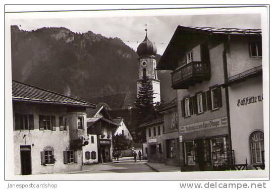 OBERAMMERGAU - Strasse Ein Kline Animated  - Echte Photo - Bayern - DEUTSCHLAND - Oberammergau