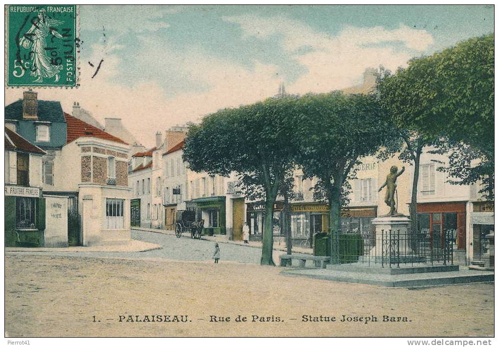 Rue DeParis. Statue Joseph Bara - Palaiseau