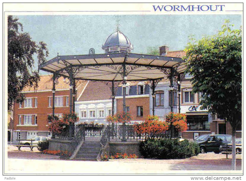 Carte Postale 59. Wormhout Le Kiosque à Musique  Le Crédit Agricole Trés Beau Plan - Wormhout