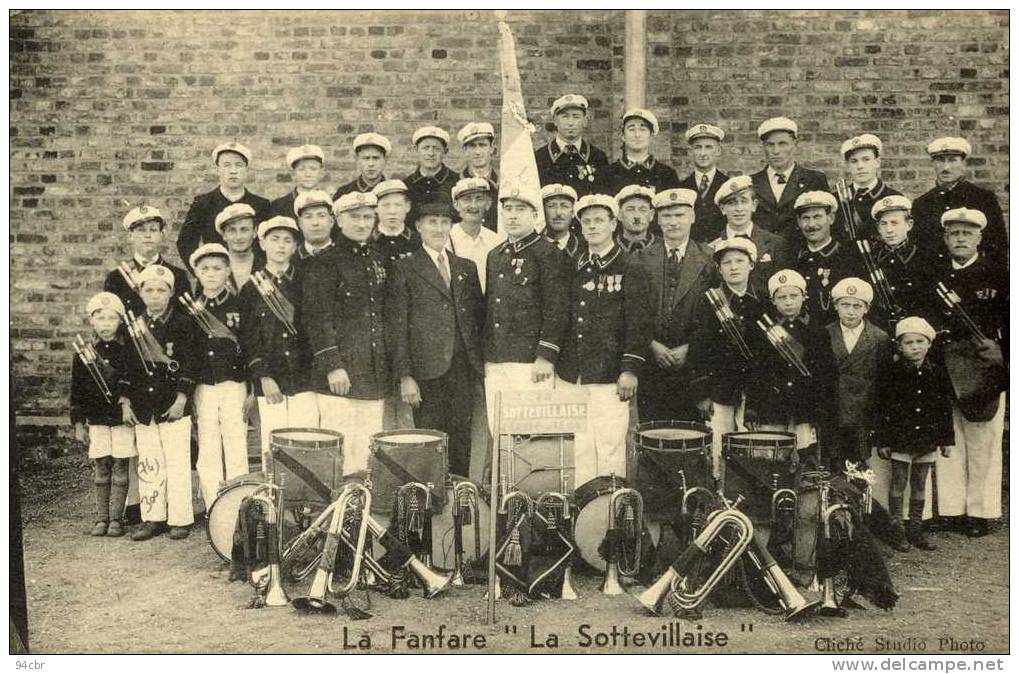 CPA (76)    SOTTEVILLE LES ROUEN La Fanfare LA SOTTEVILLAISE - Sotteville Les Rouen