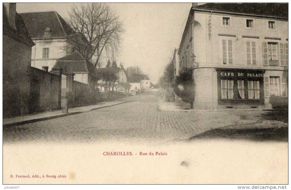 CHAROLLES (71) Place Rue Du Palais Café - Charolles