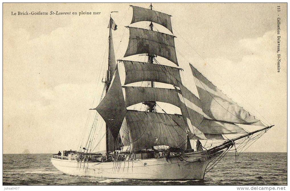 VOILIER BRICK GOELETTE Saint Laurent Gros Plan - Segelboote