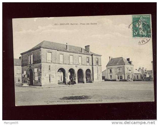 Brulon Place Des Halles édit.pavy Legeard N° 613 - Brulon