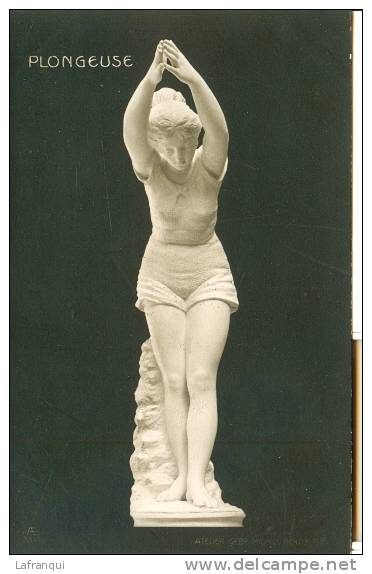 Arts -art- Ref B06- Sculpture - Theme Sport - Plongeuse  - Carte Bon Etat - - Duiken