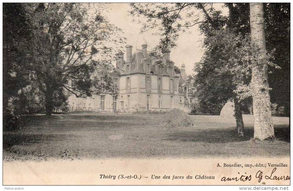 78 Thoiry Une Des Faces Du Chateau - Thoiry