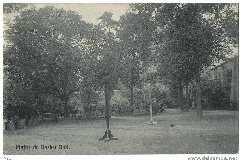 Ixelles :  Arbre Bénit  :  Plaine De Basket Ball  ( Carte Ecrit 1910 Avec Timbre ) - Ixelles - Elsene