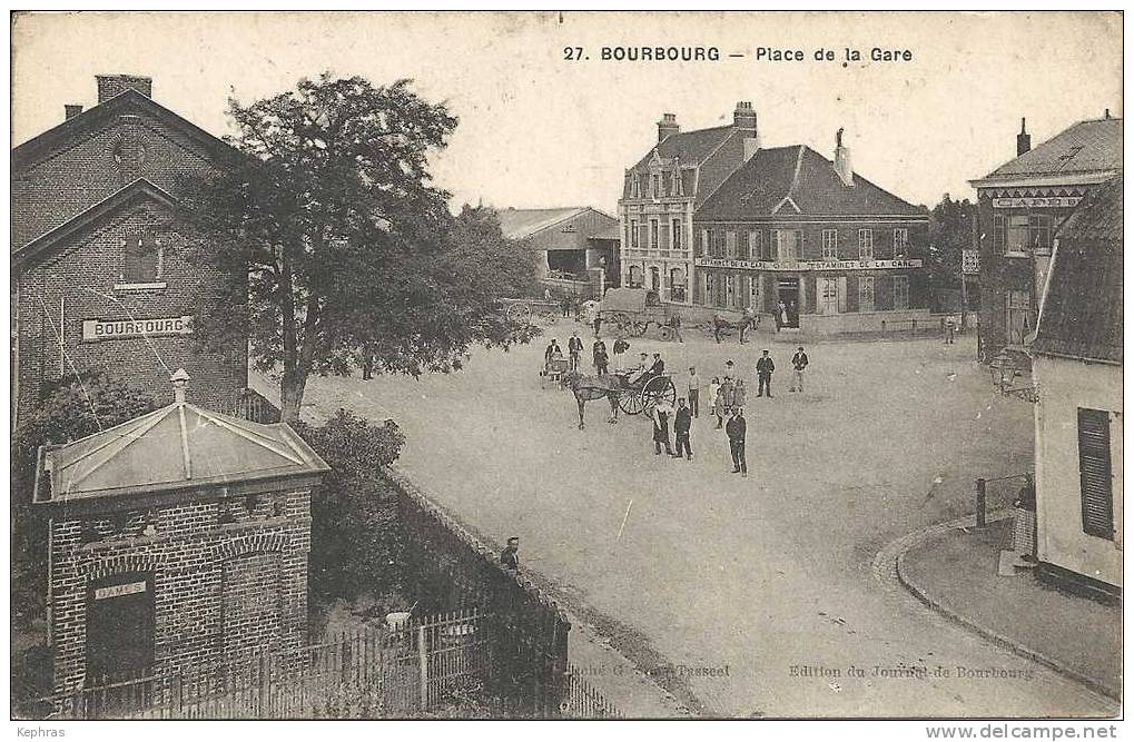 27. BOURBOURG : Place De La Gare - Armentieres