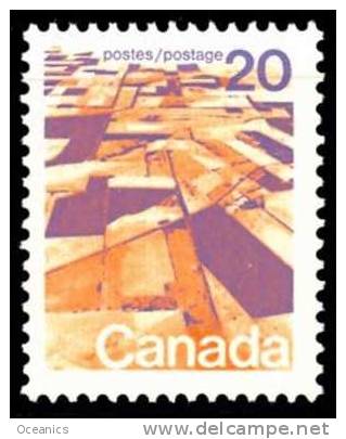 Canada (Scott No. 596 - Paysages / Landscape) [**] Perforation 12.5 X 12.0 (Winnipeg Tagging) - Neufs