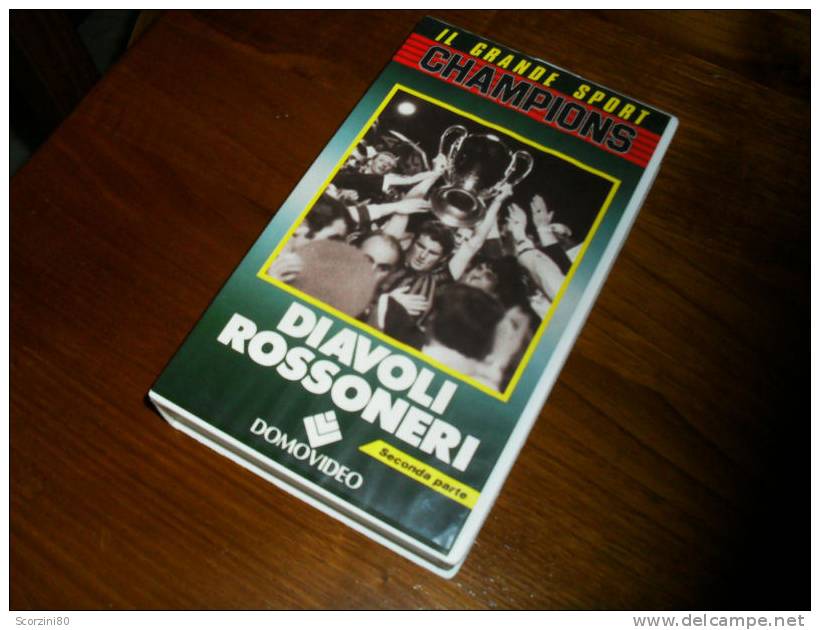VHS-DIAVOLI ROSSONERI MILAN II Parte - Deporte
