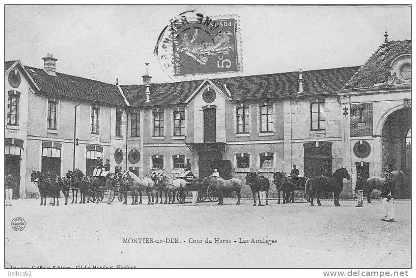 MONTIER-EN-DER . - Cour Du Haras - Les Attelages - Montier-en-Der