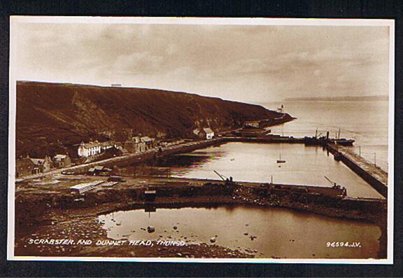 RB 555 - Real Photo Postcard Scrabster Harbour & Ship & Dunnet Head Thurso Caithness Scotland - Caithness