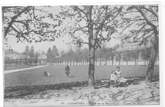 95 // LUZARCHES - Place De La République, Champ De Foire N° 67 - Luzarches