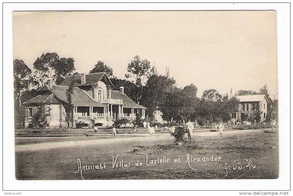 MADAGASCAR  /  ANTSIRABÈ  /  VILLAS  DE  LASTELLE  ET  ALEXANDER  ( Le 31-7-1928 ) /  Photo. Senor B.M. - Madagascar