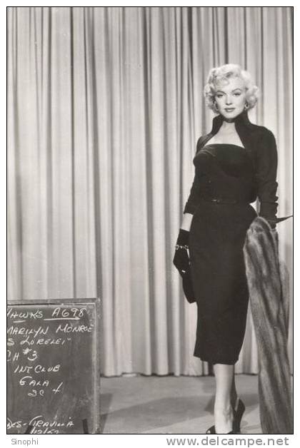 B31-069  @    Marilyn Monroe  Hollywood Movie Star Actress  ( Postal Stationery , Articles Postaux ) - Acteurs