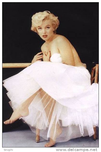 B31-106   @    Marilyn Monroe  Hollywood Movie Star Actress  ( Postal Stationery , Articles Postaux ) - Schauspieler