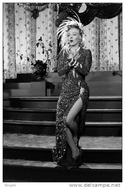 B31-118   @    Marilyn Monroe  Hollywood Movie Star Actress  ( Postal Stationery , Articles Postaux ) - Schauspieler