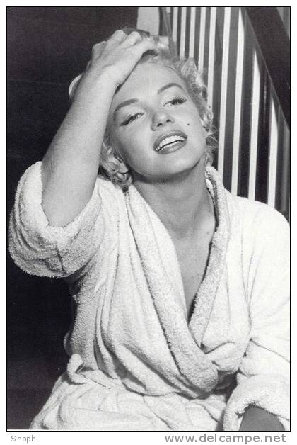 B31-124   @    Marilyn Monroe  Hollywood Movie Star Actress  ( Postal Stationery , Articles Postaux ) - Schauspieler