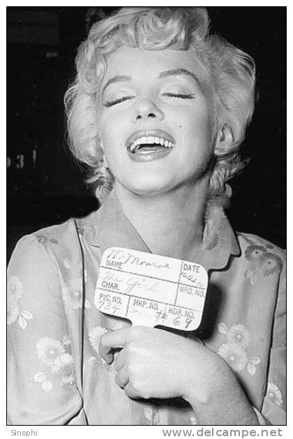 B31-130   @    Marilyn Monroe  Hollywood Movie Star Actress  ( Postal Stationery , Articles Postaux ) - Schauspieler