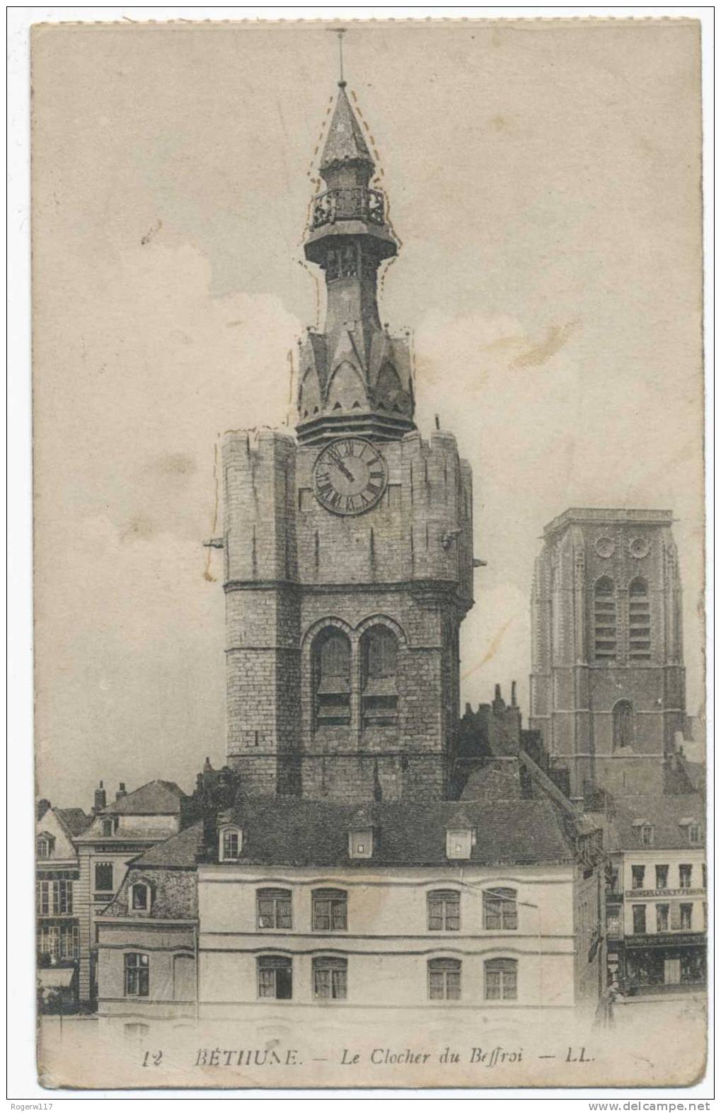 Bethune - Le Clocher Du Beffroi, LL Postcard - Bethune