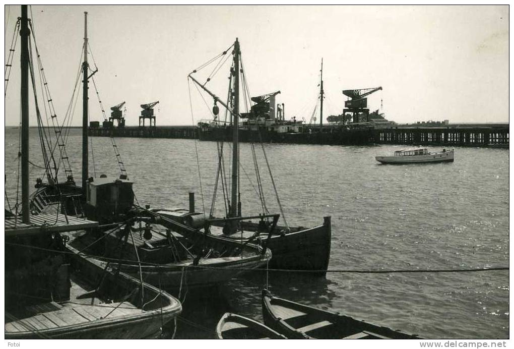 REAL PHOTO POSTCARD HUELVA  PUERTO MUELLE NORTE ESPAÑA CARTE POSTALE - Huelva