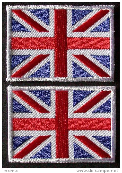 Patchs / Ecussons  2 Drapeaux  2,8 X 4,4   ANGLETERRE  ROYAUME UNI  ENGLAND  UNITED KINGDOM  PORT  OFFERT - Drapeaux