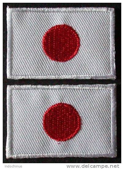 Patchs / Ecussons  2 Drapeaux  3 X 4,4   JAPON  JAPAN  GIAPPONE  PORT  OFFERT - Flags