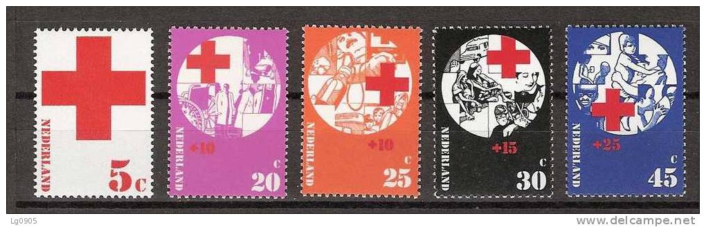 Nederland Netherlands Pays Bas Niederlande 1015-1019 MNH; Rode Kruis Croix Rouge, Cruz Roja, Rote Kreuz, Red Cross - Rode Kruis