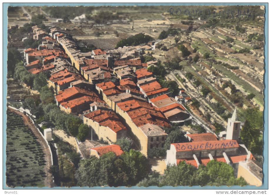 En Avion Au Dessus De La Roquebrussanne , église Et Grande Rue - Lapie N° 2 . - La Roquebrussanne