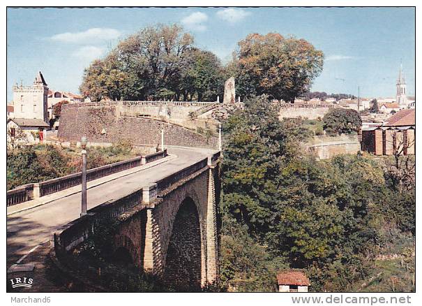 24 DORDOGNE.NONTRON. LE VIADUC ET VUE D ENSEMBLE - Nontron