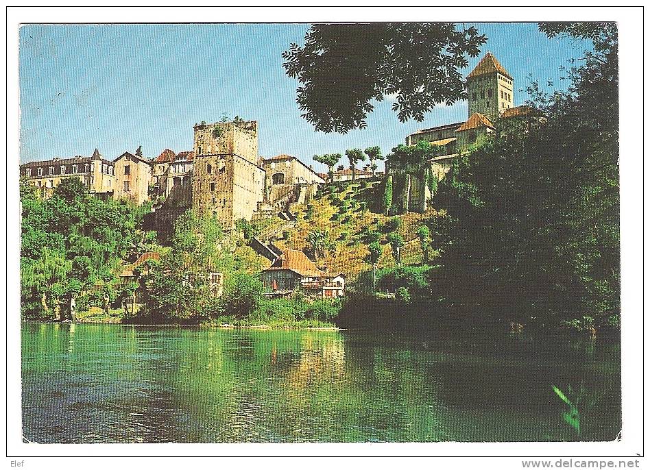 SAUVETERRE DE BEARN, Pyrénées-Atlantiques: L'Eglise Et Le Gave; 1986; TB - Sauveterre De Bearn