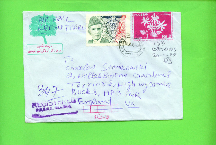 PAKISTAN - Registered Postal Stationary Cover To England As Scan - Pakistan