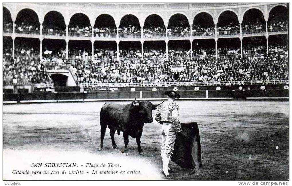 CORRIDA SAN SEBASTIAN PLAZA DE TOROS LE MATADOR EN ACTION - Corrida