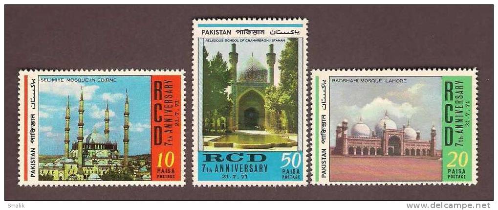 Pakistan 1971, 7th Anniversary Of RCD, Joint With Iran & Turkey Related, Mosque, 3v MNH - Pakistan