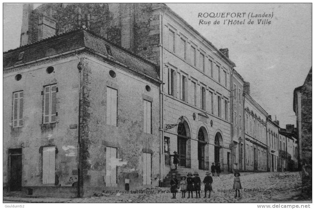 Rue De L´hotel De Ville - Roquefort