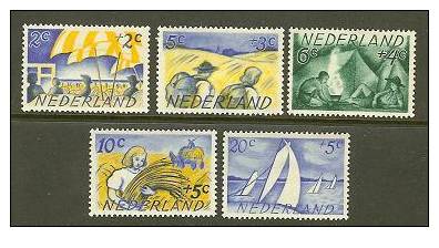 NEDERLAND 1949 Mint Never Hinged Stamp(s) Summer 513-517  Scan M78 - Unused Stamps