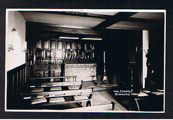 RB 564 - Real Photo Postcard Interior Of The Chapel Bucklers Hard Near Beaulieu New Forest Hampshire - Autres & Non Classés