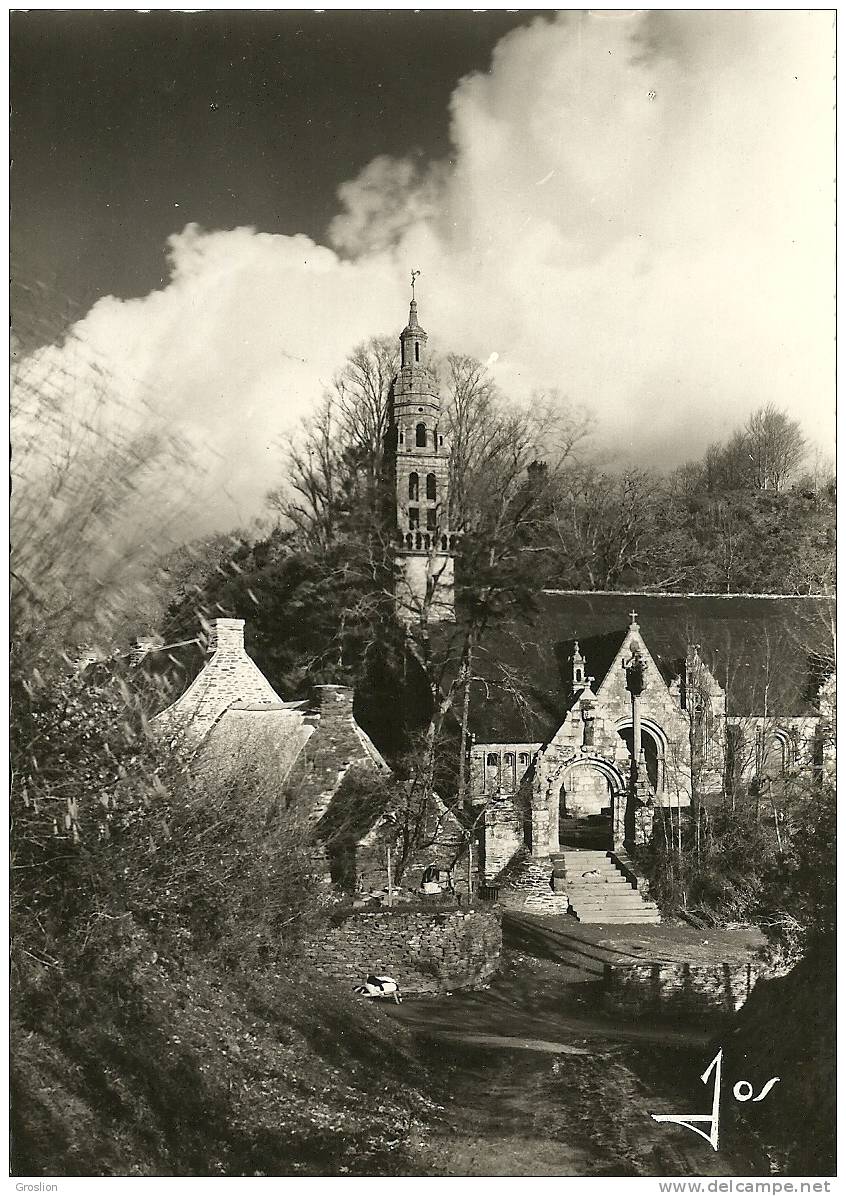 CHATEAULIN LA CHAPELLE NOTRE DAME ET SON CLOCHER RENAISSANCE DU XVI N° 107 - Châteaulin