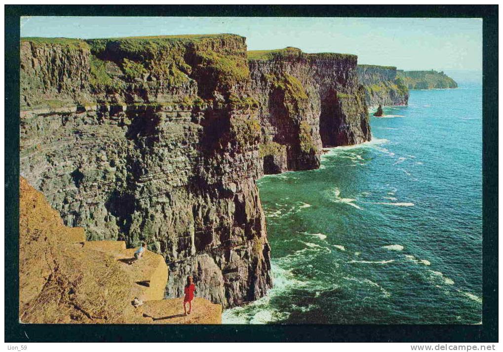 IRELAND - CLIFFS OF MOHER NEAR LAHINCH CO CLARE - Ireland Irlande Irland Irlanda TO Osterreich  Austria Autriche 71005 - Clare