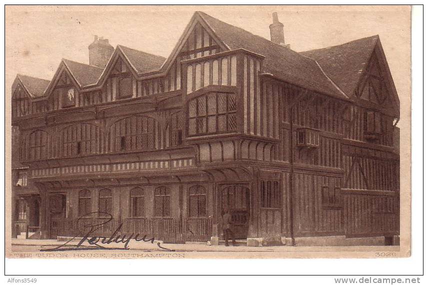 The Tudor House Southampton - Southampton