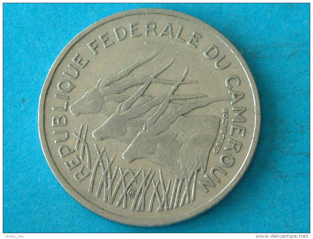 1971 - 100 FRANCS / KM 15  ( For Grade, Please See Photo ) ! - Cameroun