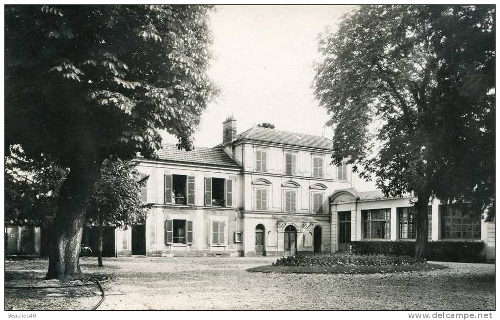 CROISSY SUR SEINE -  L'HOTEL DE VILLE - Croissy-sur-Seine