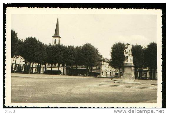 15618  -    Maaseik  Grand  Place  "  Carte  Photo " - Maaseik