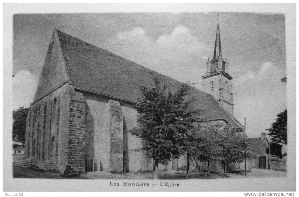 Les Moutiers : L´église - Les Moutiers-en-Retz