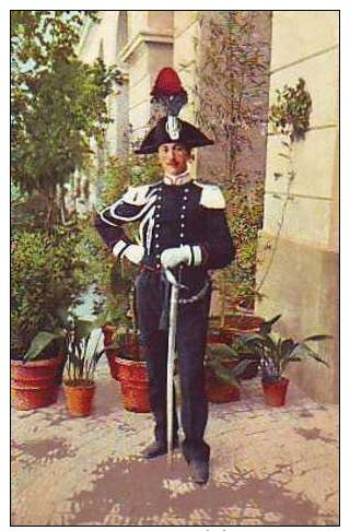 ESERCITO ITALIANO CARABINIERE ANNI 40? - Uniforms