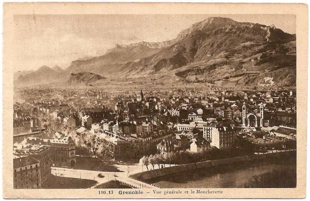38 - Grenoble - Vue Générale Et Le Moucherotte - éd. A. Hourlier N° 110.13 (écrite) - Grenoble