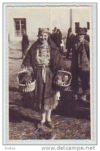 Postcard - National Costumes (Croatia) - Unclassified